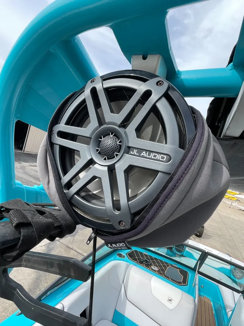 Slide: The Image of Nautique Super Air Nautique GS22 2018 - 12