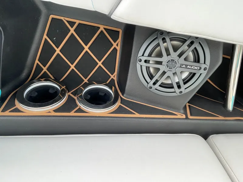 Slide: The Image of Nautique Super Air Nautique GS22 2018 - 15