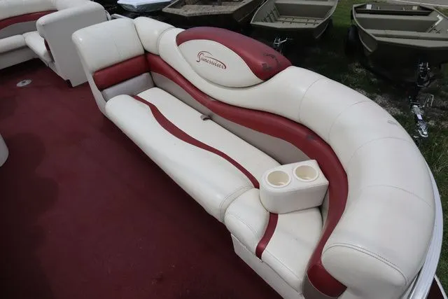 Slide: The Image of Lowe Jamaica JM220 2004 - 5