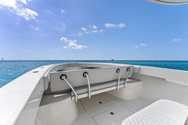 Slide: The Image of Bahama 41 2015 - 47