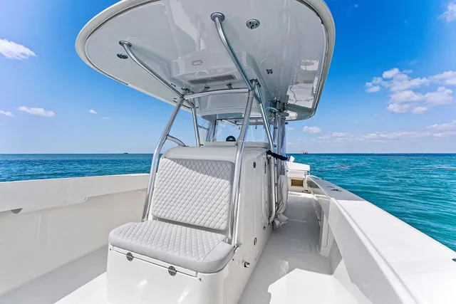 Slide: The Image of Bahama 41 2015 - 54