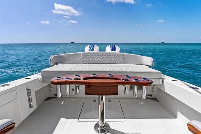 Slide: The Image of Bahama 41 2015 - 59