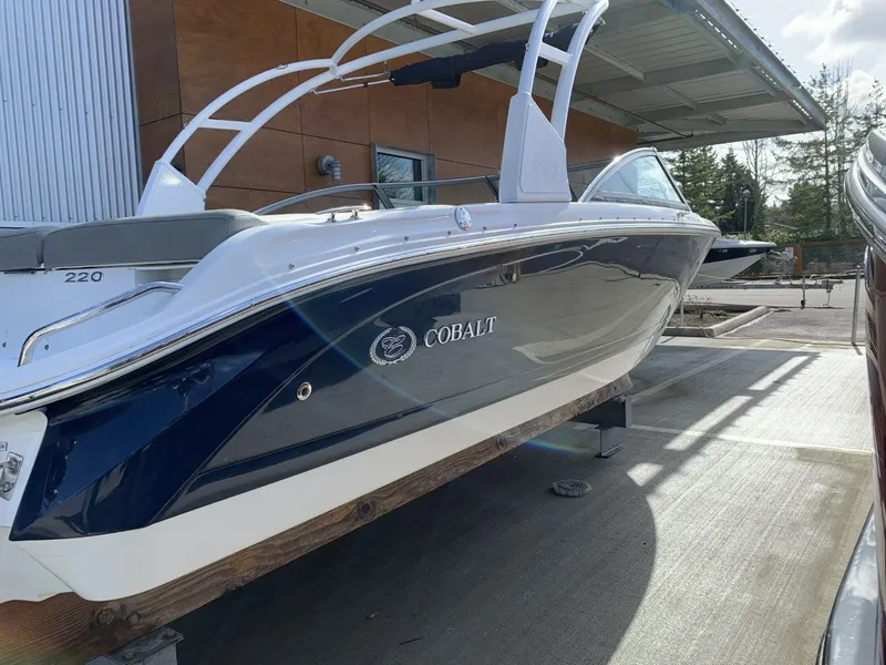 Slide: The Image of Cobalt 220 2012 - 4