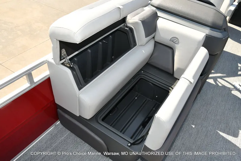 Slide: The Image of Sun Tracker Fishin' Barge 22 DLX w/115HP Pro-XS 4 Stroke 2026 - 35