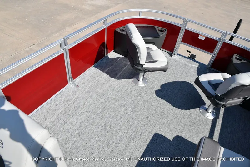 Slide: The Image of Sun Tracker Fishin' Barge 22 DLX w/115HP Pro-XS 4 Stroke 2026 - 69