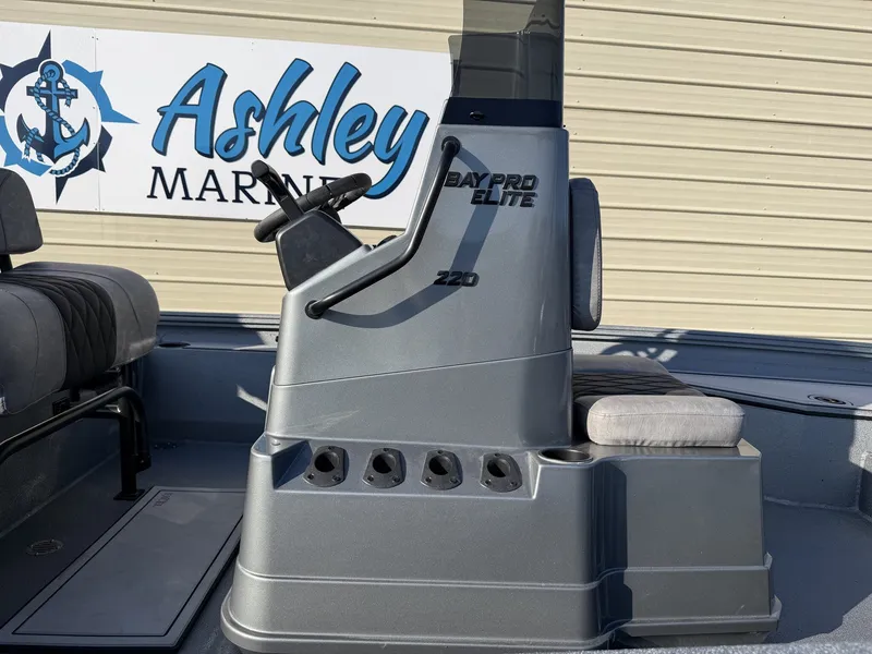 Slide: The Image of Excel 220 Bay Pro Elite 2026 - 6