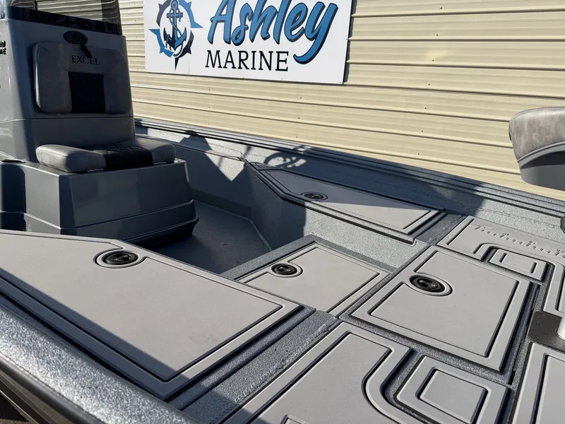 Slide: The Image of Excel 220 Bay Pro Elite 2026 - 8