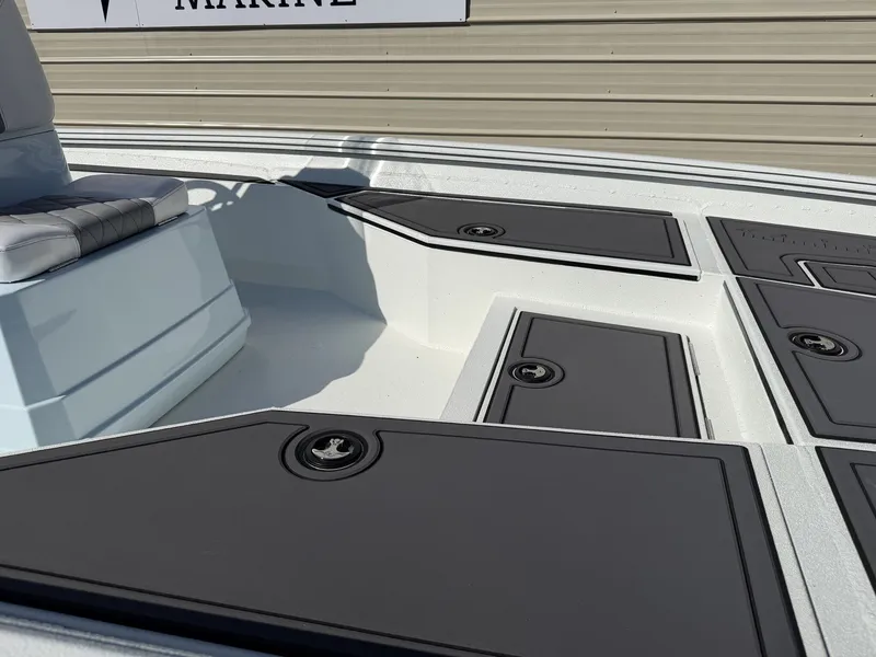 Slide: The Image of Excel 220 Bay Pro Elite 2026 - 7