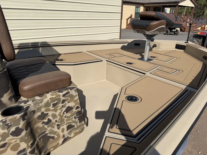 Slide: The Image of Excel 203 Bay Pro Elite 2026 - 7