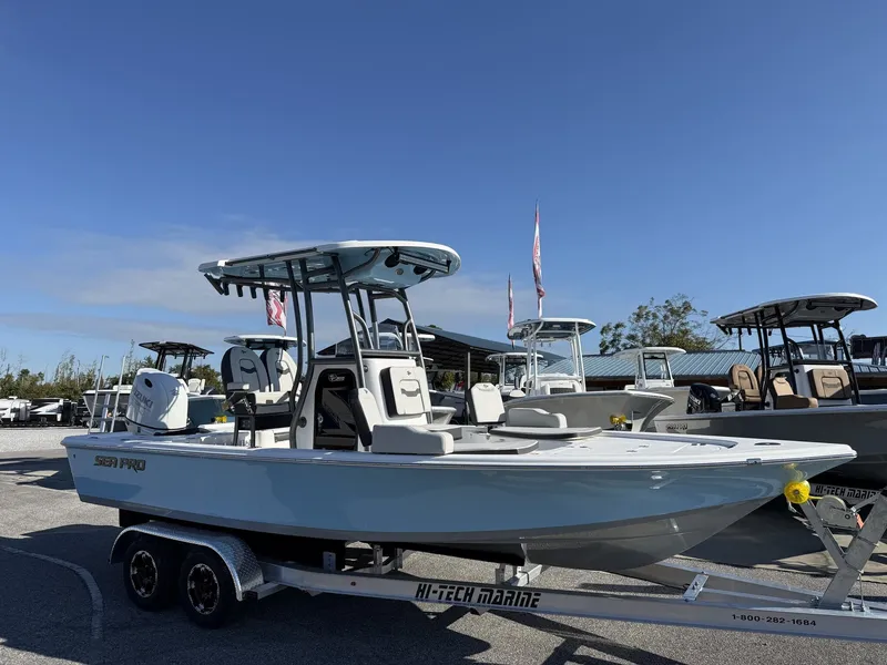 The Image of Sea Pro 230 Bay 2026 - 1