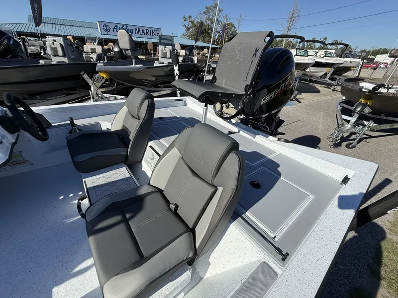 Slide: The Image of Xpress Hyper-Lift Crappie Series 2026 - 11