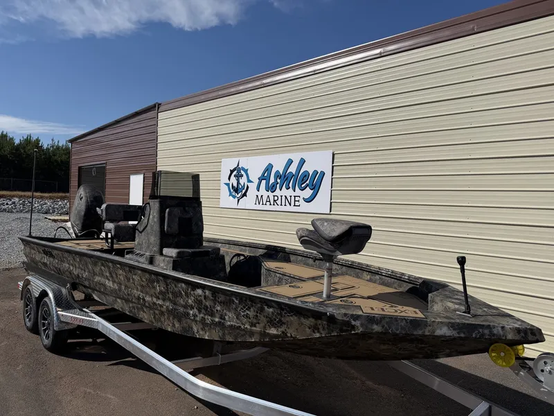 Slide: The Image of Excel 220 Bay Pro Elite 2026 - 1