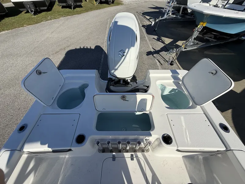 Slide: The Image of Sea Pro 230 Bay 2026 - 13