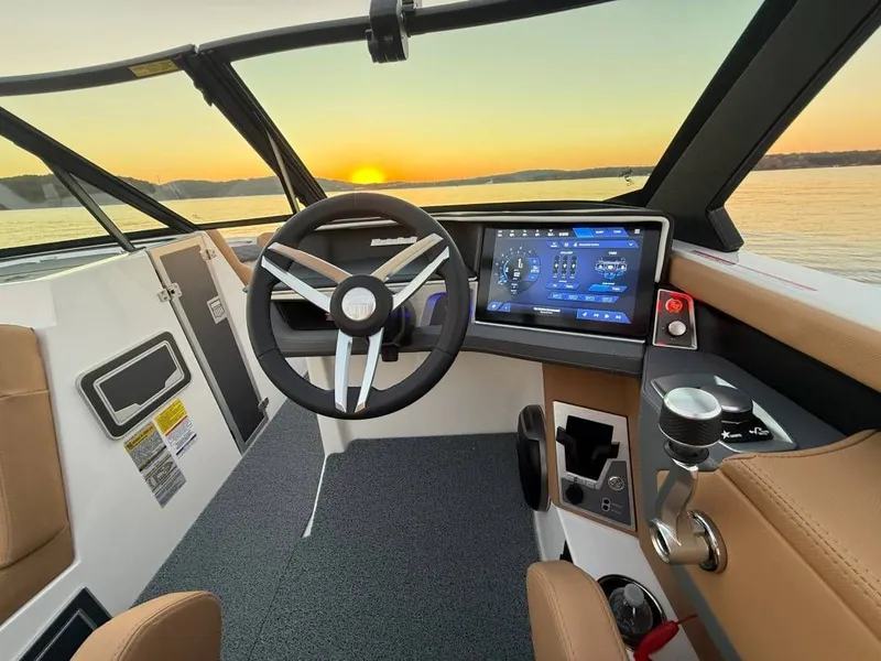 Slide: The Image of MasterCraft XT23 2026 - 18