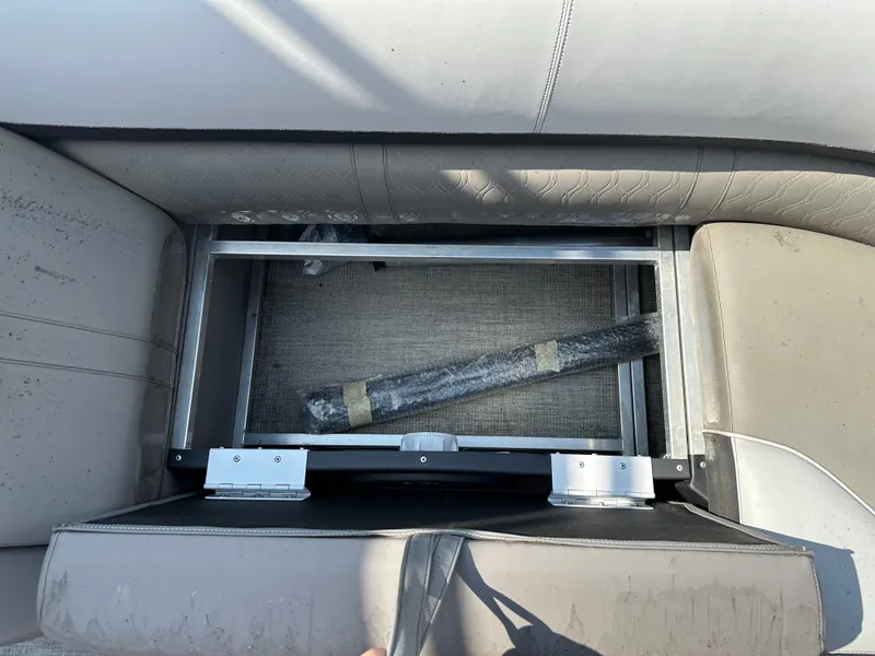 Slide: The Image of Tahoe CAS FUNSHIP25T 2023 - 16