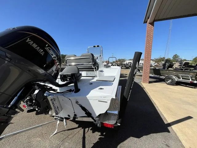 Slide: The Image of Xpress H210B 2026 - 12