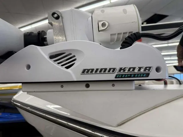 Slide: The Image of Yamaha 210 FSH 2018 - 18