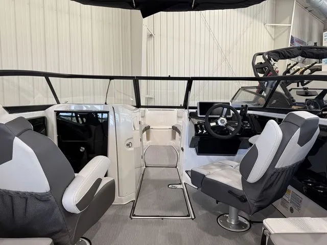 Slide: The Image of Yamaha AR250 2025 - 13