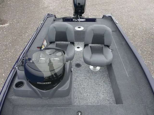 Slide: The Image of Tracker Super Guide V-16 SC 2026 - 14