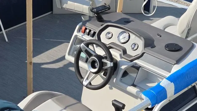 Slide: The Image of Godfrey Xperience 2086 FX 2023 - 4