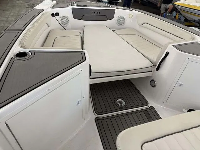 Slide: The Image of Yamaha 210 FSH 2018 - 10