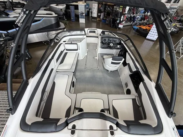 Slide: The Image of Yamaha AR195 2026 - 4