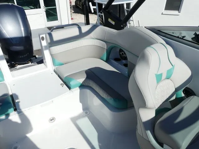 Slide: The Image of Hurricane SunDeck 2486 OB 2026 - 12