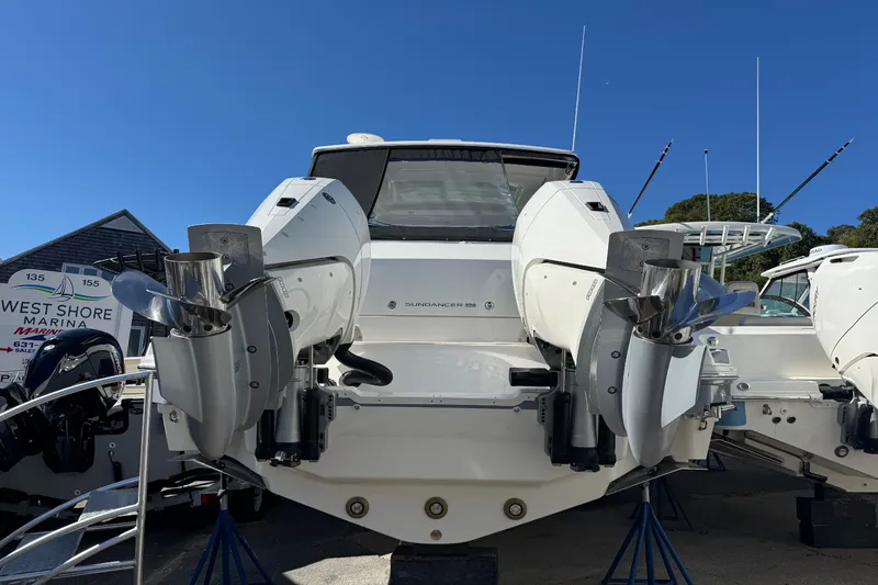 Slide: The Image of Sea Ray Sundancer 320 Outboard 2026 - 3