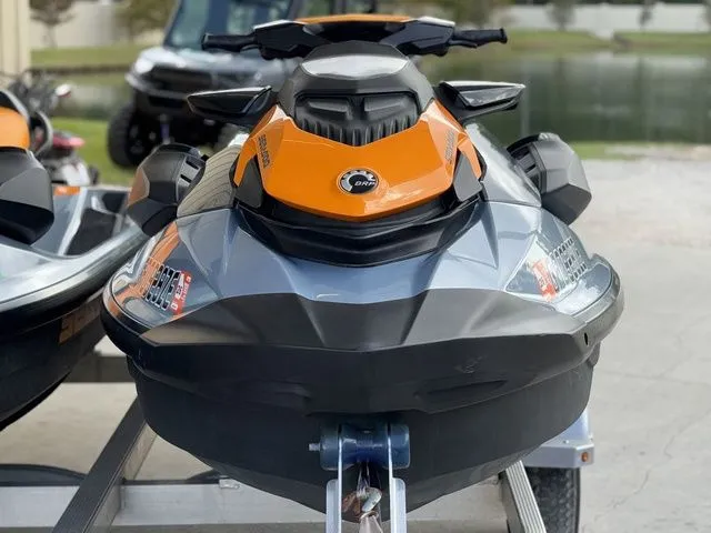 Slide: The Image of Sea-Doo GTI SE 170 IBR & Sound System 2020 - 3