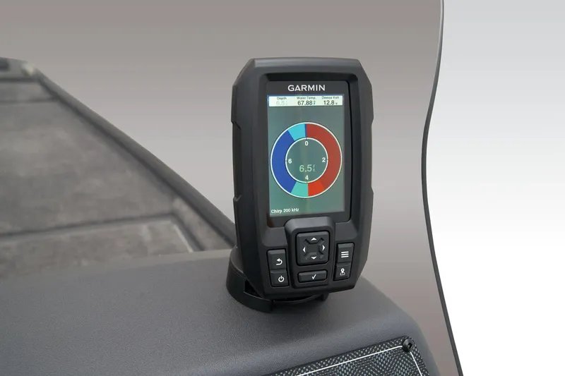 Slide: The Image of 2026 Tracker Bass Tracker Classic XL boat throttle and seat detail. - 21