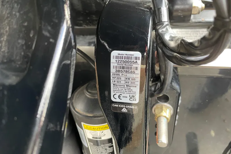 Slide: The Image of Label on 2026 Tracker Targa V-19 WT boat engine, showing model and serial numbers. - 87