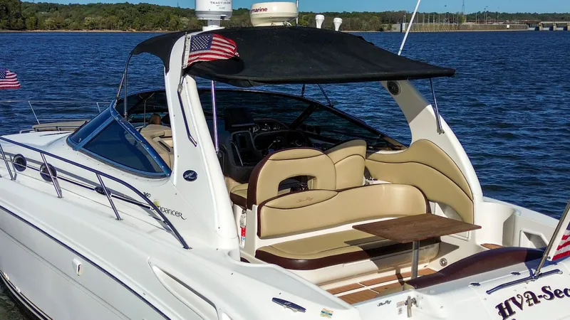 Slide: The Image of Sea Ray 360 Sundancer 2002 - 15