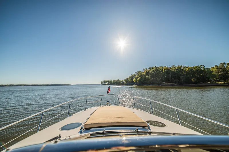 Slide: The Image of Sea Ray 360 Sundancer 2002 - 17