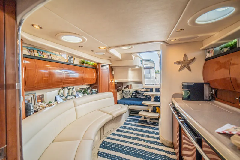 Slide: The Image of Sea Ray 360 Sundancer 2002 - 29