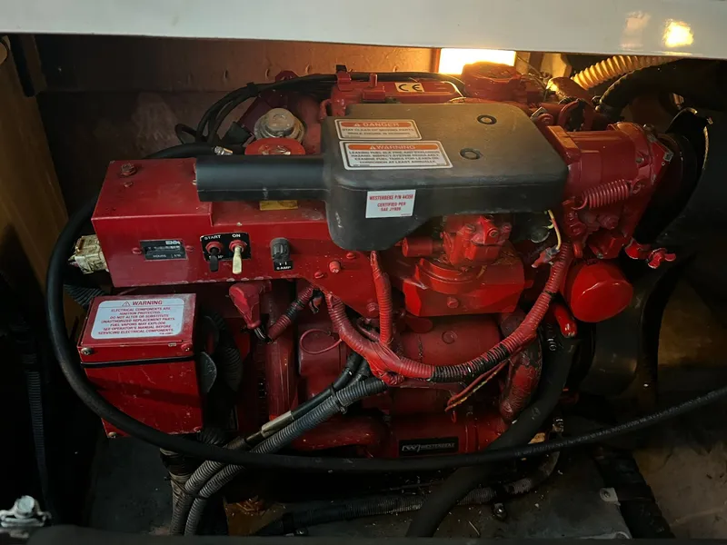 Slide: The Image of Sea Ray 360 Sundancer 2002 - 38