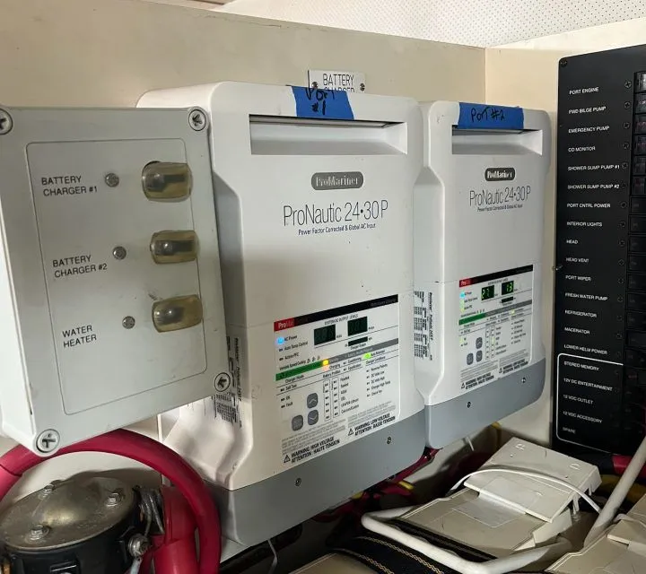 Slide: The Image of Mainship 43 Trawler 2007 - 36