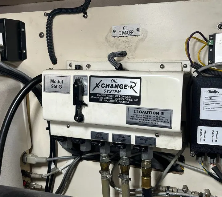 Slide: The Image of Mainship 43 Trawler 2007 - 41