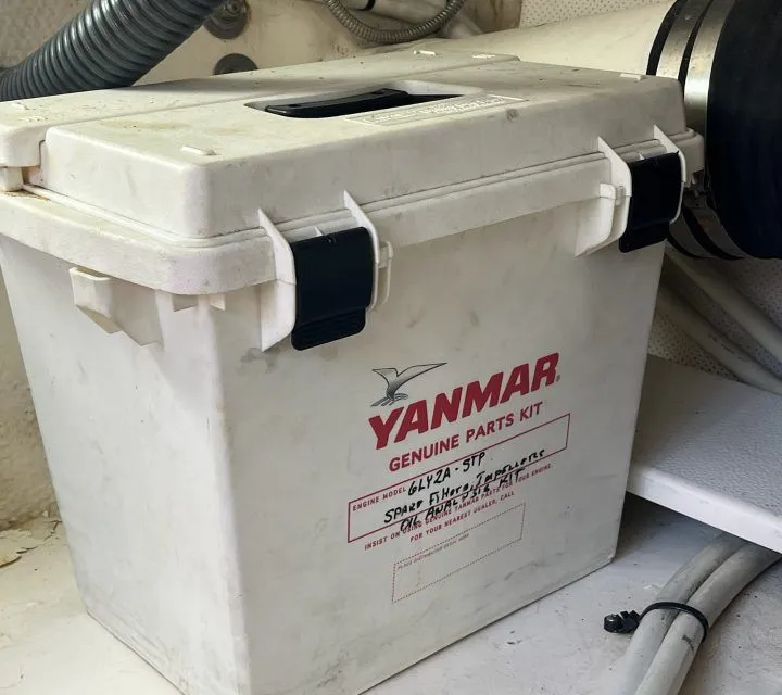 Slide: The Image of Mainship 43 Trawler 2007 - 43