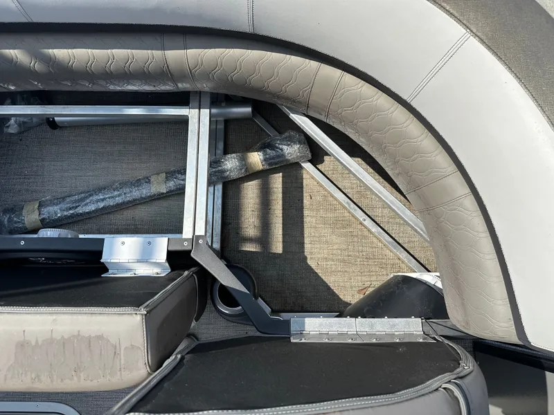 Slide: The Image of Tahoe CAS FUNSHIP25T 2023 - 17