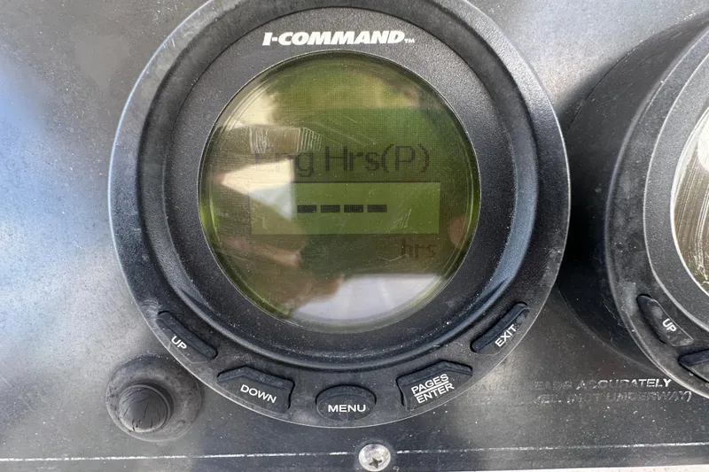 Slide: The Image of Close-up of I-Command display on 2001 Boston Whaler 23 Conquest boat. - 40