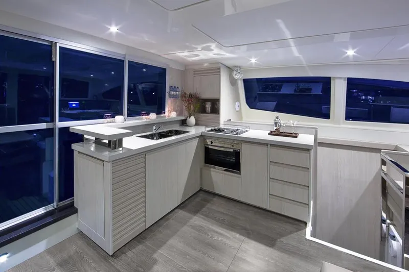 Slide: The Image of Manufacturer Provided Image - 10