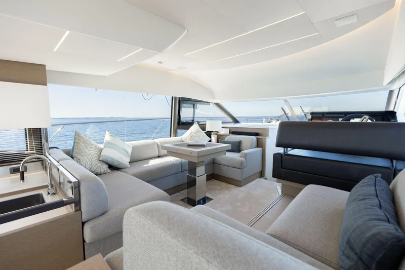 Slide: The Image of 2024 Prestige 520 Fly- SS BELLE VIE- Dinette - 11