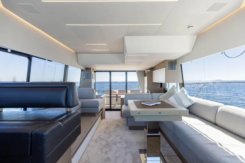 Slide: The Image of 2024 Prestige 520 Fly- SS BELLE VIE- Dinette - 13