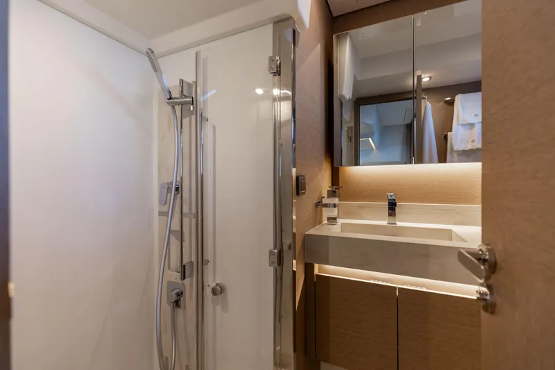 Slide: The Image of 2024 Prestige 520 Fly- SS BELLE VIE- Master Head - 22