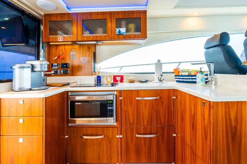 Slide: The Image of Riviera 4800 Sport Yacht 2019 - 50