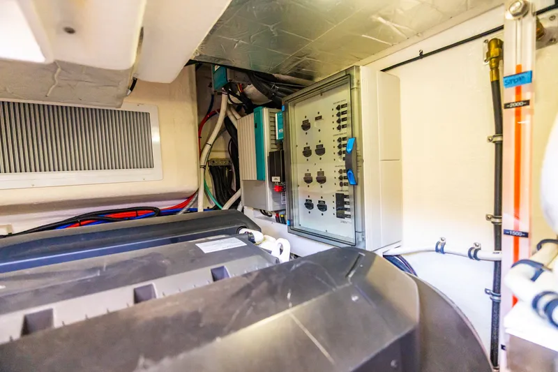 Slide: The Image of Riviera 4800 Sport Yacht 2019 - 75