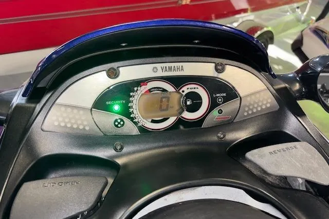 Slide: The Image of Dashboard of a 2004 Yamaha WaveRunner FX, displaying speedometer and control indicators. - 7