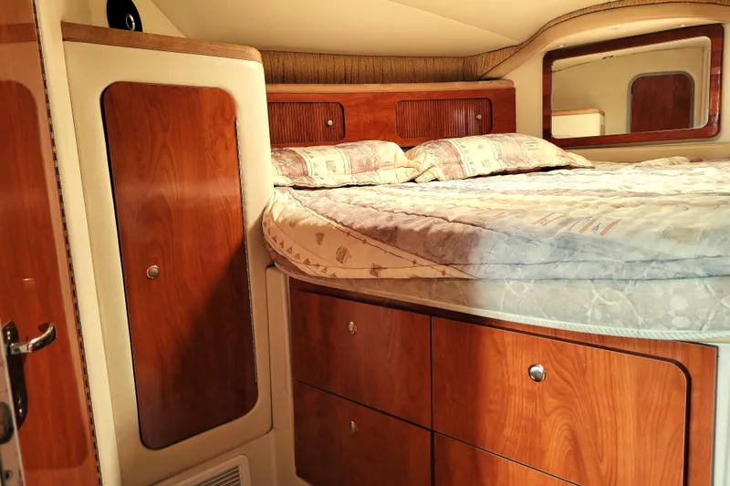 Slide: The Image of Master Stateroom - 22