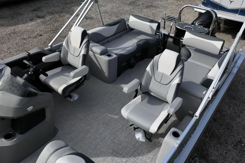 Slide: The Image of 2026 Avalon LSZ Quad Lounger Shift interior with modern seating and sleek design. - 5