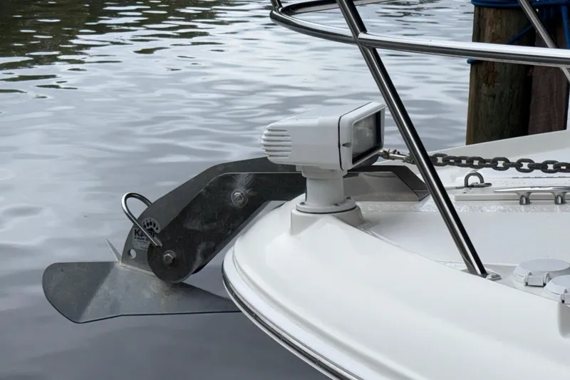 Slide: The Image of Bow of 2008 Sea Ray 40 Sundancer with anchor and spotlight. - 31